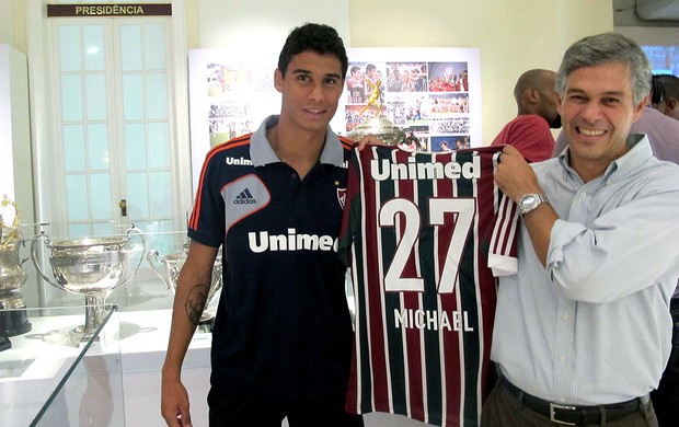 Michael Fluminense sala de troféus  (Foto: Rafael Cavalieri)