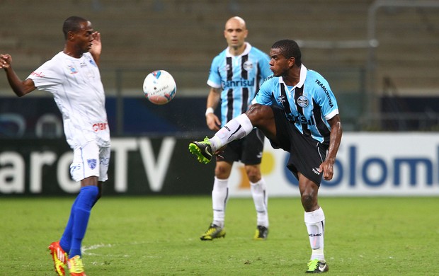 Fernando atuou no Grêmio após defender Seleção (Foto: Lucas Uebel/Grêmio FBPA)