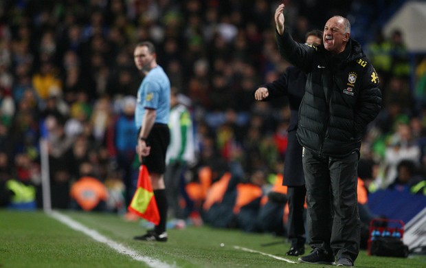 Luiz Felipe Scolari no jogo entre Brasil e Rússia (Foto: Mowa Press)