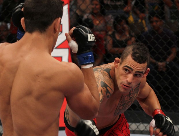 TUF - Santiago Ponzinibbio x Thiago Silva Bel (Foto: Divulgação/ UFC)