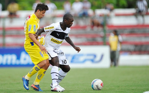 Jean e Seedorf, Madureira x Botafogo (Foto: Fabio Castro/AGIF)