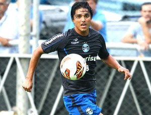 Marcelo Moreno no treino do Grêmio (Foto: Lucas Uebel / Site Oficial do Grêmio)