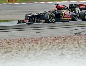 Kimi Raikkonen - Lotus - treinos livres - GP da Malásia (Foto: AFP)