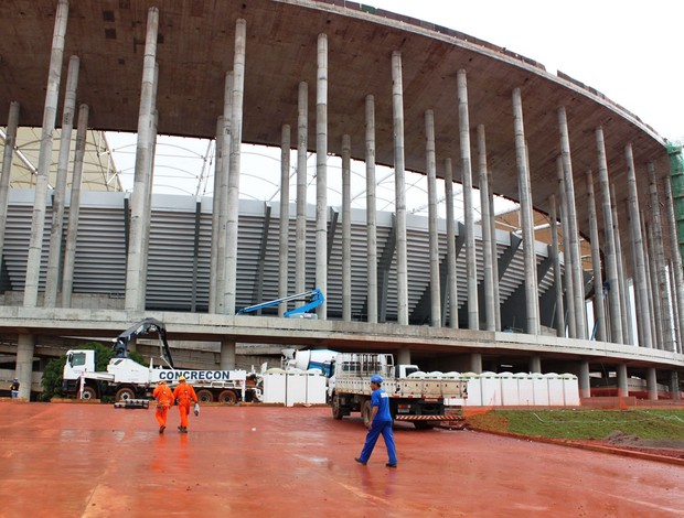 Obras Estádio Mané Garrincha (Foto: Fabricio Marques)