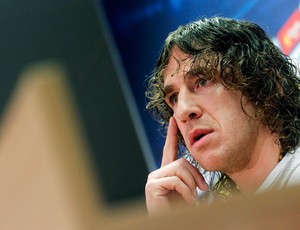 Puyol coletiva Barcelona (Foto: Reuters)