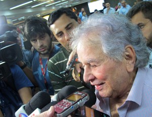 Juvenal Juvêncio desembarque São Paulo (Foto: Leandro Canônico)