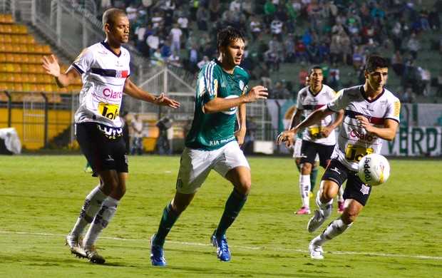 Kleber jogo Palmeiras Paulista (Foto: Ag. Estado)