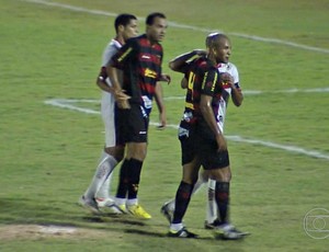 Petrolina x Sport (Foto: Reprodução/TV Globo)