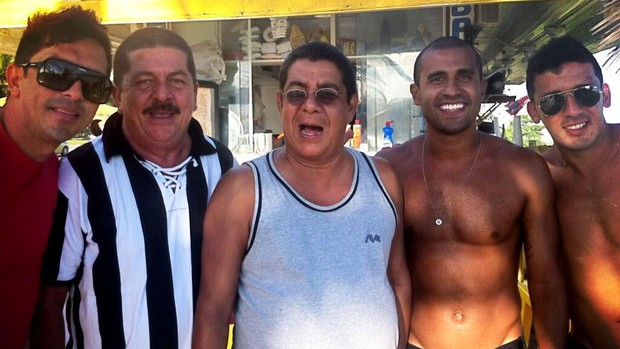 Luiz Mario, Stepan Nercessian, Zeca Pagodinho, Julio Cesar e Edilson (Foto: Reprodução/Twitter)