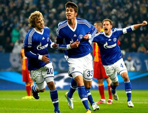 Roman Neustaedter comemora gol do Schalke contra o Galatasaray (Foto: Reuters)