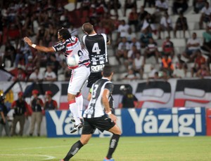 Dênis Marques Santa Cruz Central (Foto: Aldo Carneiro/Pernambuco Press)