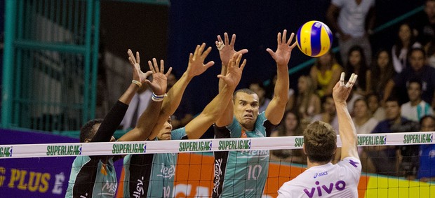 Campinas e Minas abrem duelo das quartas de final da Superliga (Foto: Cinara Piccolo / Piccolo & Inamine)