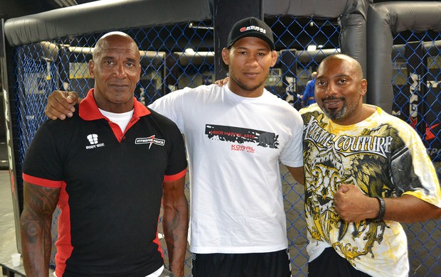 Rogerio Camoes Ronaldo Jacare Distak xgym MMA (Foto: Ivan Raupp)