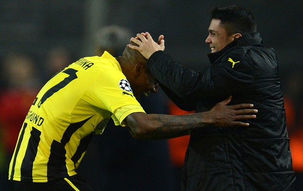 Felipe Santana comemora gol do Borussia Dortmund sobre o Shakhtar (Foto: AFP)