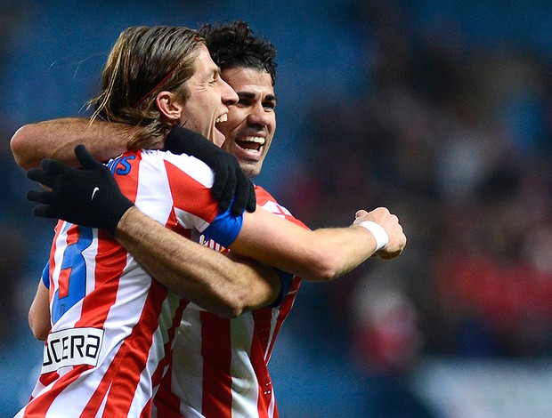 Diego Costa e Filipe Luis na partida do Atlético de Madri (Foto: AFP)