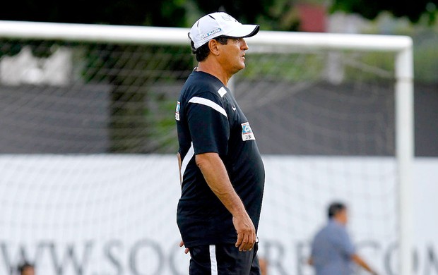 Muricy Ramalho no treino do Santos (Foto: Ricardo Saibun / Divulgação Santos FC)