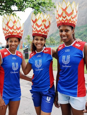 vôlei valeskinha amanda regiane rio de janeiro desfile carnaval (Foto: Alexandre Durão / Globoesporte.com)