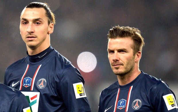 Ibrahimovic e Beckham na partida do PSG contra o Olympique (Foto: AFP)