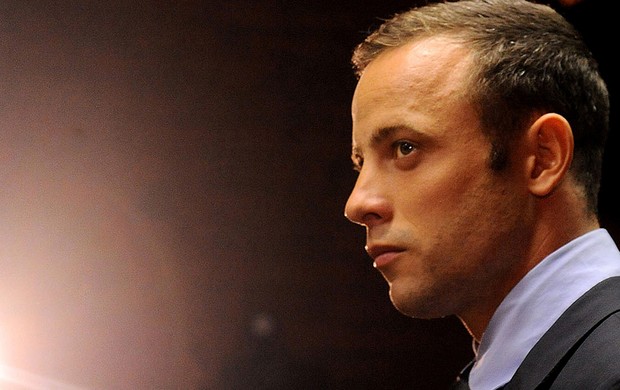 pistorius julgamento tribunal fiança (Foto: AP)