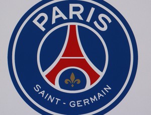 novo escudo psg paris saint german (Foto: Agência AFP)