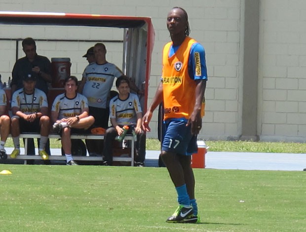 Andrezinho no treino do Botafogo (Foto: Thales Soares)