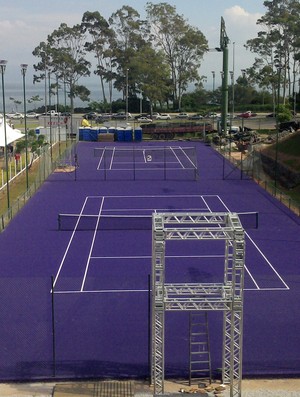 Quadra principal do Brasil Tennis Cup em Florianópolis está pronta para as partidas (Foto: Rodrigo Martin / divulgação BTC)