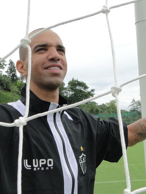 Diego Tardelli espera recompensar torcedor do Galo (Foto: Maíra Lemos / TV Globo Minas)