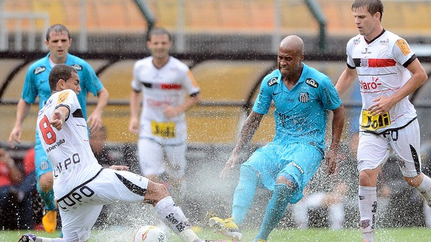 Kasado e Marcos Assunção, Santos x Paulista (Foto: Mauro Horita/Agência Estado)