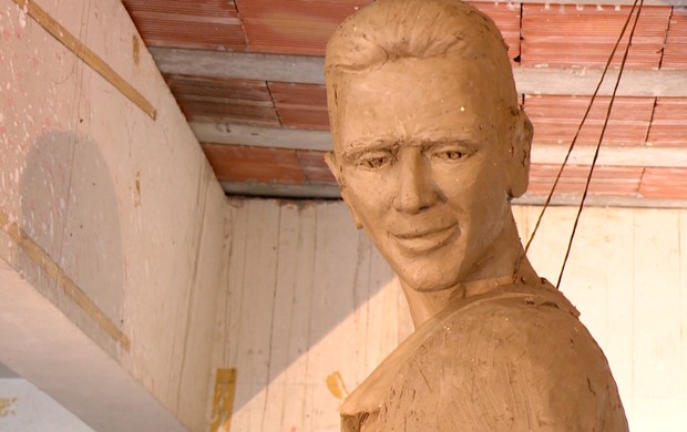 Estátua de Mário Jorge Lobo Zagallo (Foto: Reprodução/SporTV)