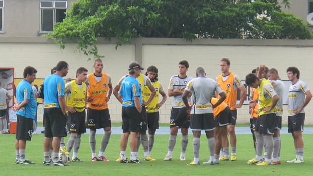 treino botafogo (Foto: Fred Huber)