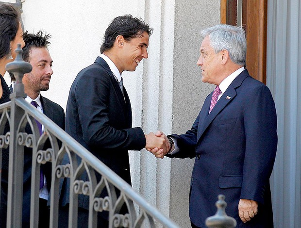 Rafael Nadal com o presidente do Chile Sebastian Pinera  (Foto: Reuters)