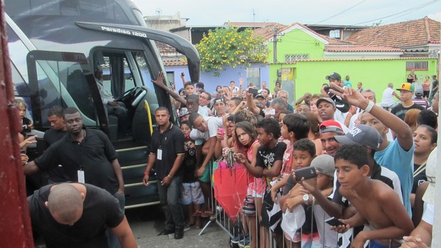 Seedorf Botafogo x Audax (Foto: Fred Huber)