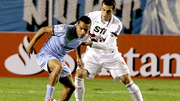 Rhodolfo na partida do São Paulo contra o Bolívar Libertadores (Foto: EFE)