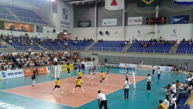 vôlei Minas x São Bernardo (Foto: Tarcísio Badaró)