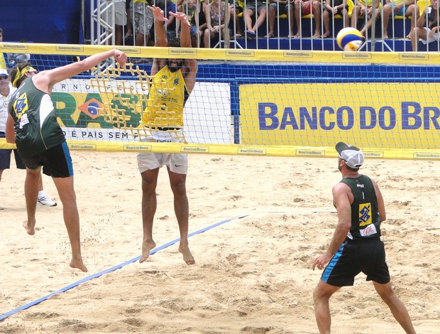 vôlei de praia Pedro Solberg e Bruno Schmidt (Foto: Helena Rebello)