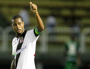 Dedé na partida do Vasco como capitão (Foto: Marcelo Sadio / Site do Vasco)