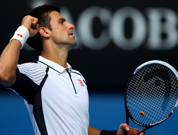 Novak Djokovic comemora mais uma vitória no Aberto da Austrália (Foto: Getty Images)