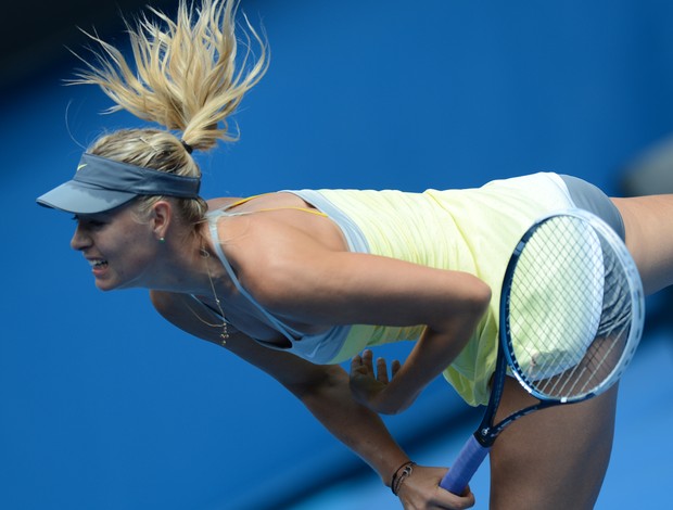 Maria Sharapova segue vencendo com tranquilidade na Austrália (Foto: AFP)