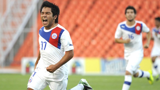 Diego Rojas comemora gol do chile contra o Paraguai, Sub-20, AP (Foto: Agência AP)