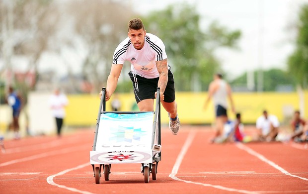 Fábio passou a se interessar pelo bobsled após ver o filme 'Jamaica Abaixo de Zero' (Foto: Marcos Ribolli / Globoesporte.com)