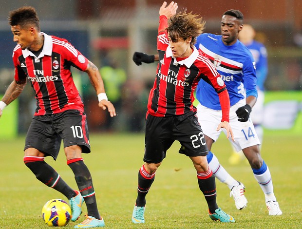 Boateng e Bojan do Milan x Sampdoria (Foto: AFP)