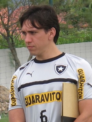 Gustavo Magliocca, médico Botafogo (Foto: Thales Soares / Globoesporte.com)