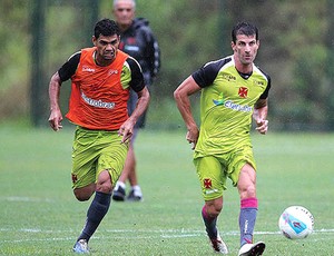 Pedrinho, treino do Vasco (Foto: Marcelo Sadio / Vasco.com.br)