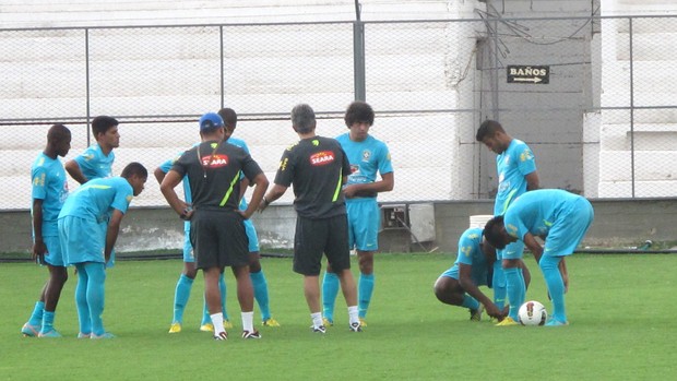 Treino Seleção Sub-20 (Foto: Marcelo Baltar / Globoesporte.com)