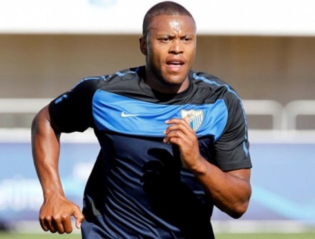 Julio Baptista treino Málaga (Foto: Divulgação / Site Oficial do Málaga)