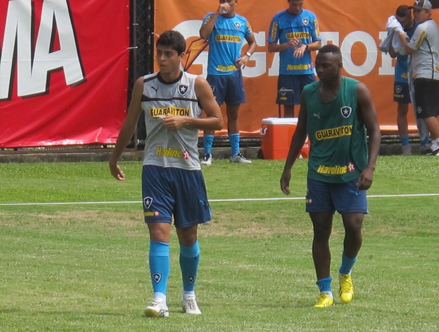 matheus botafogo (Foto: Thales Soares/GLOBOESPORTE.COM)