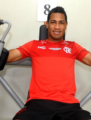 Hernane no treino do Flamengo (Foto: Alexandre Vidal / Fla Imagem)