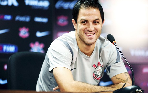 Coletiva Martinez Corinthians (Foto: Marcos Ribolli / Globoesporte.com)