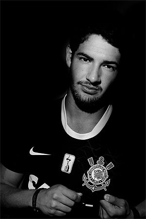 alexandre pato corinthians (Foto: Divulgação/Site oficial do Corinthians)