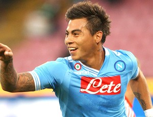 Eduardo Vargas comemora gol do Napoli (Foto: Getty Images)